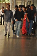 Shahrukh Khan snapped in Mumbai on 24th Sept 2012 (4).JPG